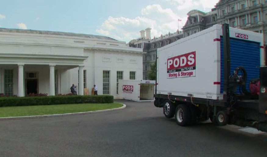 Renovări la Casa Albă. În unele încăperi plouă și sunt muște