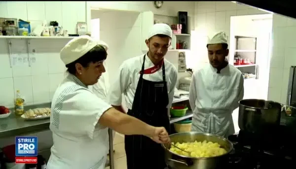 Un român din trei pleacă nemulţumit de la restaurant. De ce sunt atât de proaste serviciile