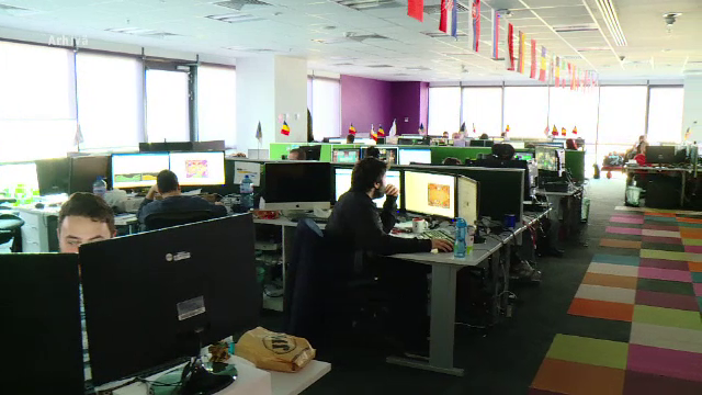 Românii ar putea lucra de acasă. Ce presupune noul proiect de lege