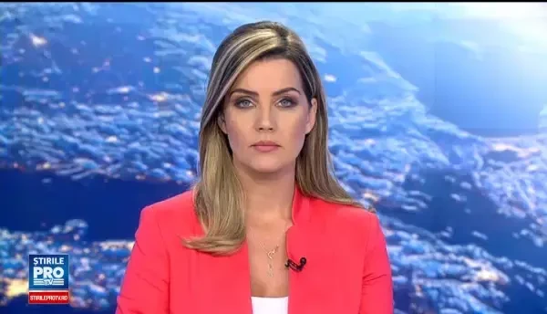 Un tânăr de 18 ani a murit după ce a căzut de pe tractor, când lucra la câmp