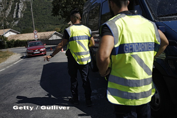 Autoritățile franceze au dezvăluit misterul morții a 2 prieteni, găsiți fără suflare la o masă