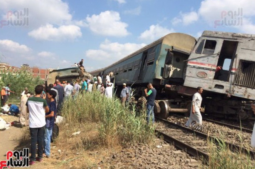 Tragedie în Egipt. 36 de oameni au murit, după ce două trenuri s-au ciocnit