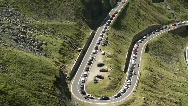 Turistă din Lituania accidentată pe Transfăgărășan, unde se deplasa cu bicicleta