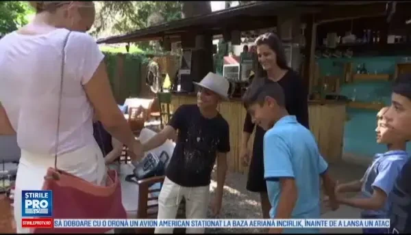 Micul Picasso, povestea băieţelului afgan care a cucerit lumea prin pictură