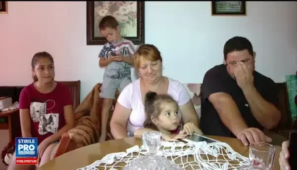 Tot mai mulți români devin asistenți maternali. Cât ajung să câștige lunar