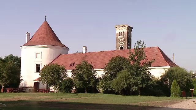 Castelul Banffy, supranumit Versailles-ul Transilvaniei, va fi restaurat de arhitecți renumiți