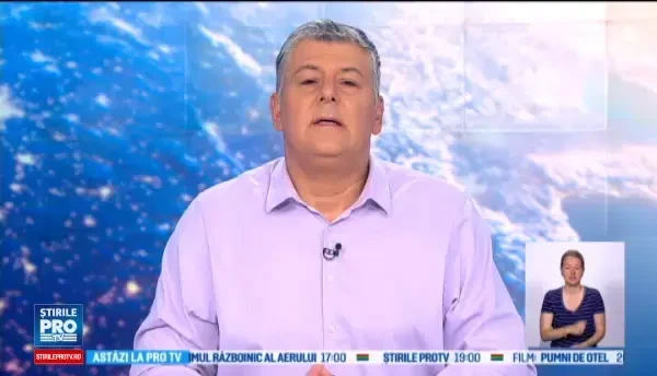 Maşină lovită puternic de un tren în Bistriţa Năsăud. De ce nu a văzut șoferul locomotiva