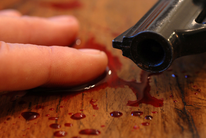 Un poliţist de 27 de ani din Dolj s-a împuşcat în cap cu arma din dotare