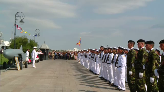 Festivităţi impresionante de Ziua Marinei. Peste 10.000 de turişti, încântaţi de spectacol