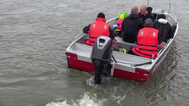 Bărbat de 57 de ani, găsit înecat după ore de căutări. Ce spun colegii