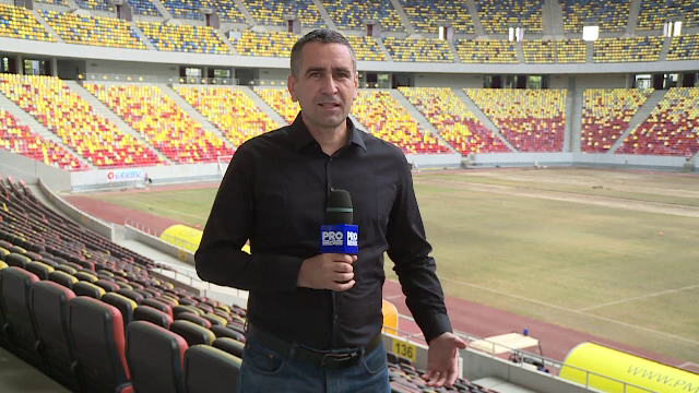 De Sfânta Maria, muncitorii au avut "meci" cu gazonul pe Arena Naţională: au schimbat iarbă uscată