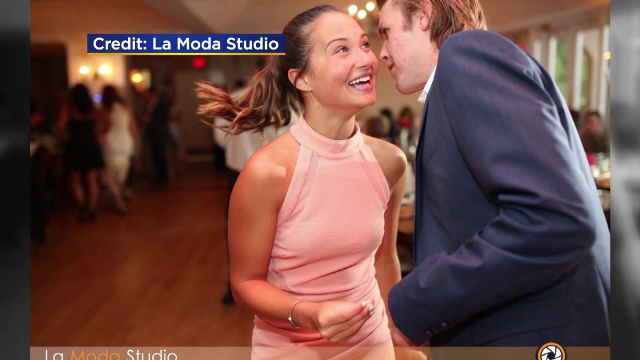 Au venit la nuntă, deși n-au fost invitați, și au fost sufletul petrecerii