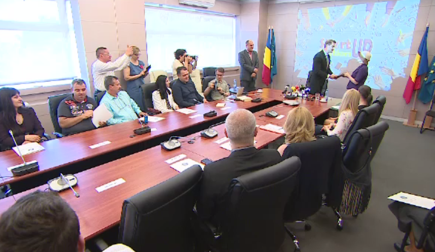 Ministrul Laufer a semnat primele contracte de finanțare din programul Start-Up Nation