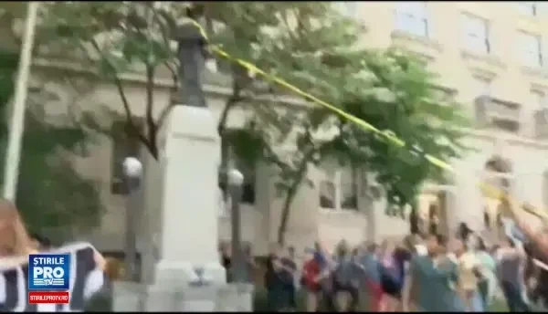 Trump, despre Charlottesville: Vina este de ambele părți