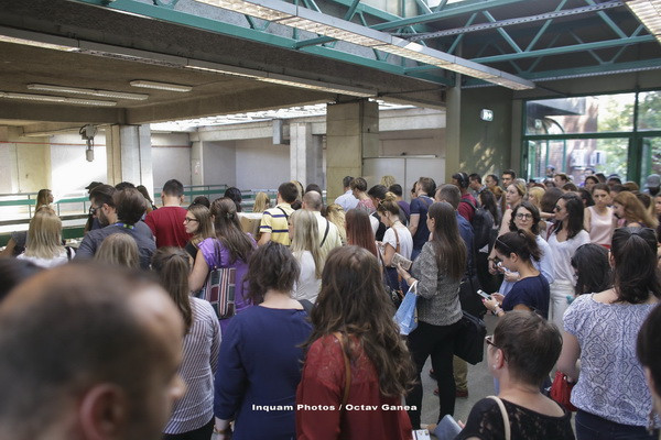 Metrorex introduce cartela pentru grupuri de călători și abonamentul anual. Cât costă