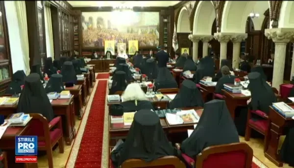 Surse: Patriarhia vrea rezolvarea exemplară a scandalului episcopului de Huși