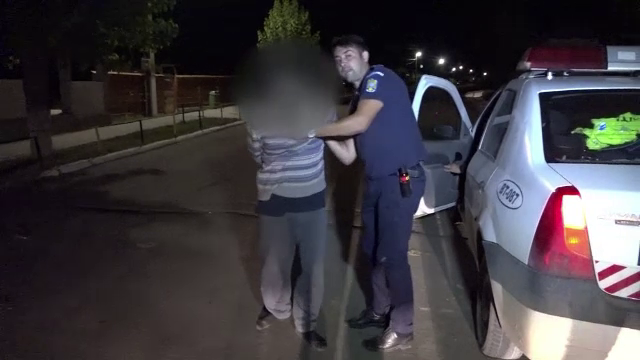 Bărbatul din judeţul Botoşani, care şi-a înjunghiat băiatul de 12 ani, arestat preventiv