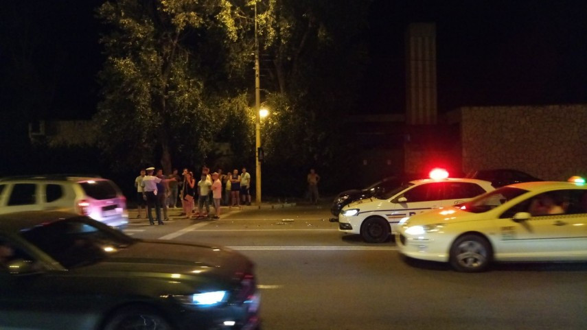 Femeie lovită mortal pe o trecere de pietoni din Mamaia. Șoferul a intrat apoi în stâlp