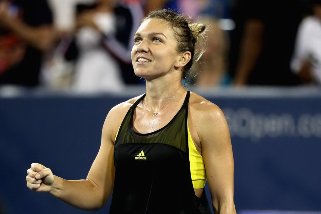 Simona Halep a învins-o pe Riske şi s-a calificat în turul 2 la Beijing