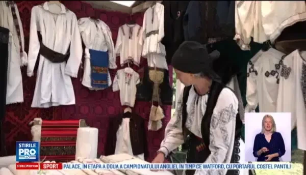 Ziua cânepii, sărbătorită într-un sat din Albă. Cum se fac costumele tradiţionale