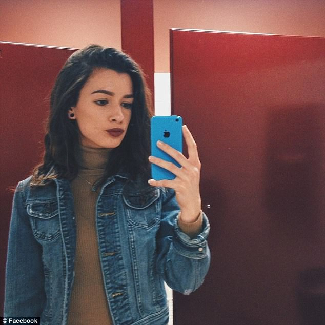 O tânără a murit subit în timpul unei excursii montane. Ce simptome a avut