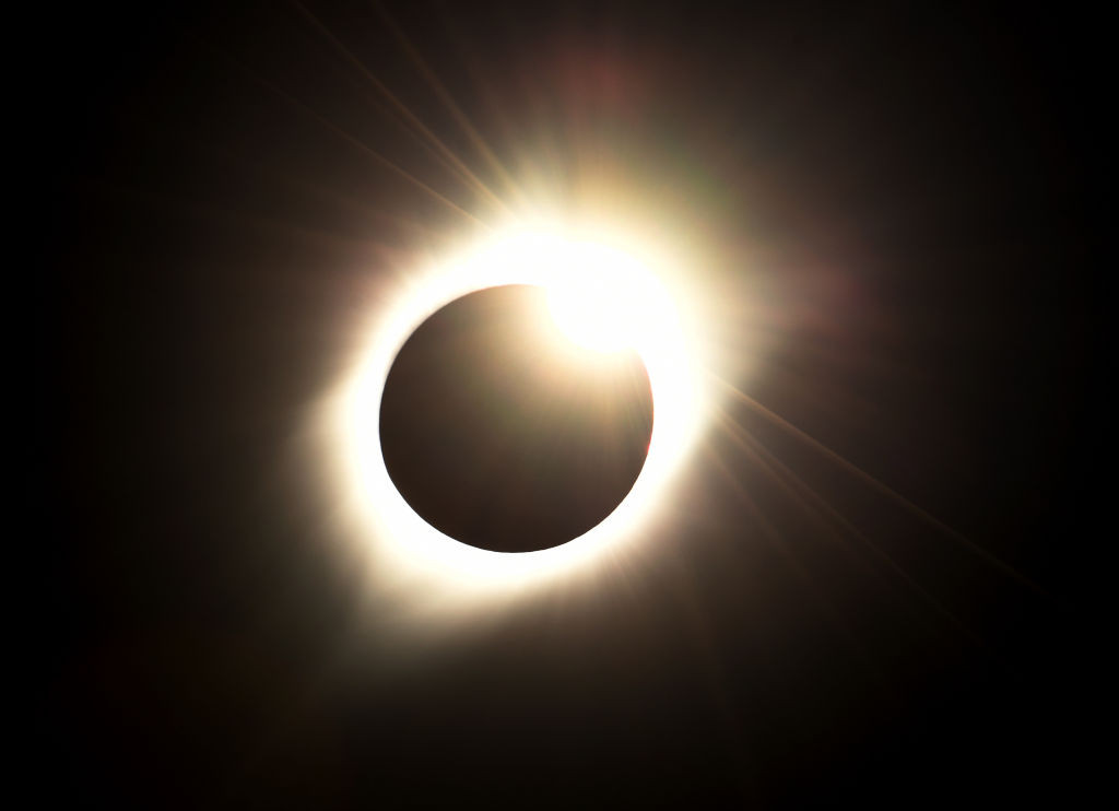 Eclipsă totală de soare în SUA. VIDEO