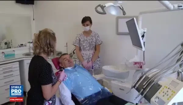 Moda aparatelor dentare prinde tot mai mult contur în România