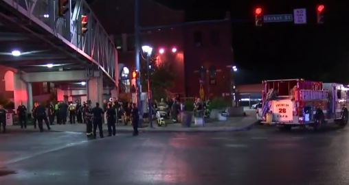 Două trenuri s-au ciocnit în SUA. Zeci de oameni sunt răniți