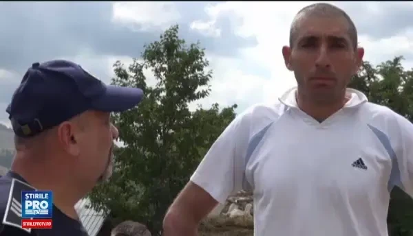 Doi soți din Bacău, acuzați că au schingiuit și ucis câinele vecinilor