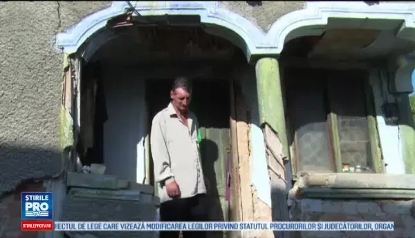 Lecție de omenie din partea unui preot din Dâmbovița. Cum a ajutat un bărbat rămas fără vedere