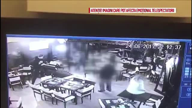 Bătaie cu macete, bâte, scaune și mese în Suceava