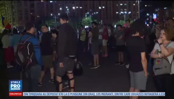 Comisia Europeană cere autorităţilor române explicaţii privind modificarea legilor Justiţiei