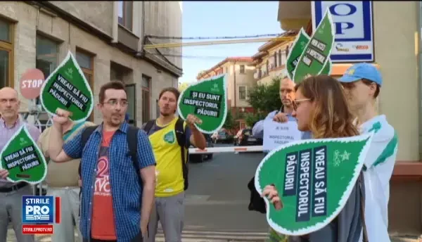 În timp ce pădurile țării dispar, ministrul Pană vrea să închidă Inspectorul Pădurii