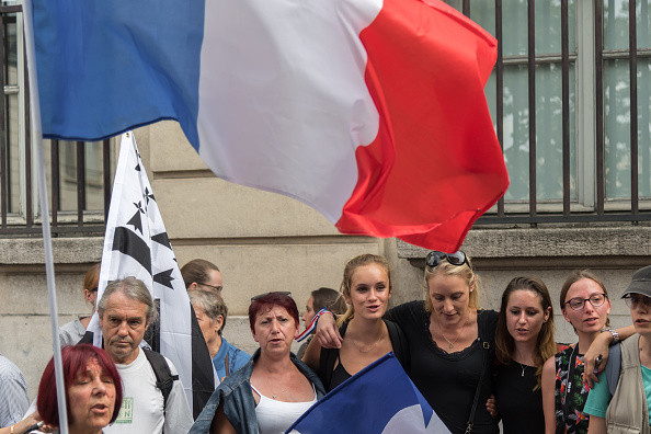 Soțiile militarilor, nemulțumite de „condițiile deplorabile” din armata franceză