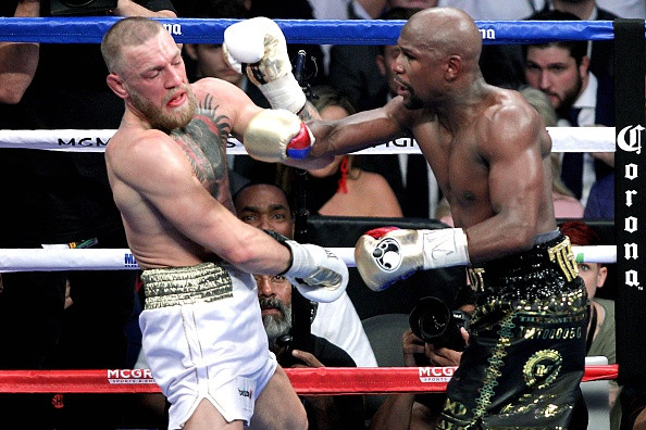 Meciul Secolului: McGregor, făcut KO de Mayweather