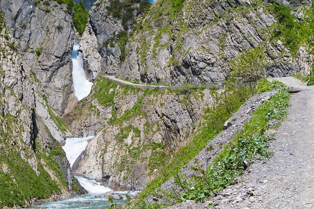 Cinci morţi şi un rănit grav, într-un accident montan în Austria