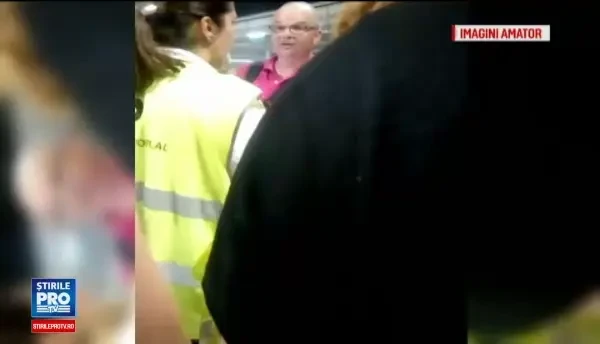 Zecile de români blocaţi de sâmbătă pe aeroportul din Lisabona vor ajunge la Bucureşti