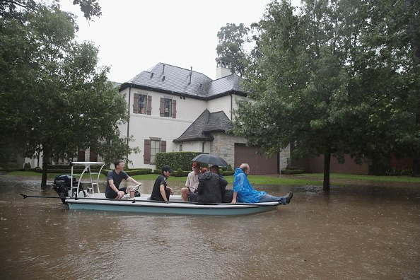Inundații „catastrofale și fără precedent” în Texas, după uraganul Harvey