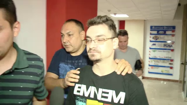 Declaraţiile halucinante făcute de individul care a încurajat o copila să îşi ucidă părinţii