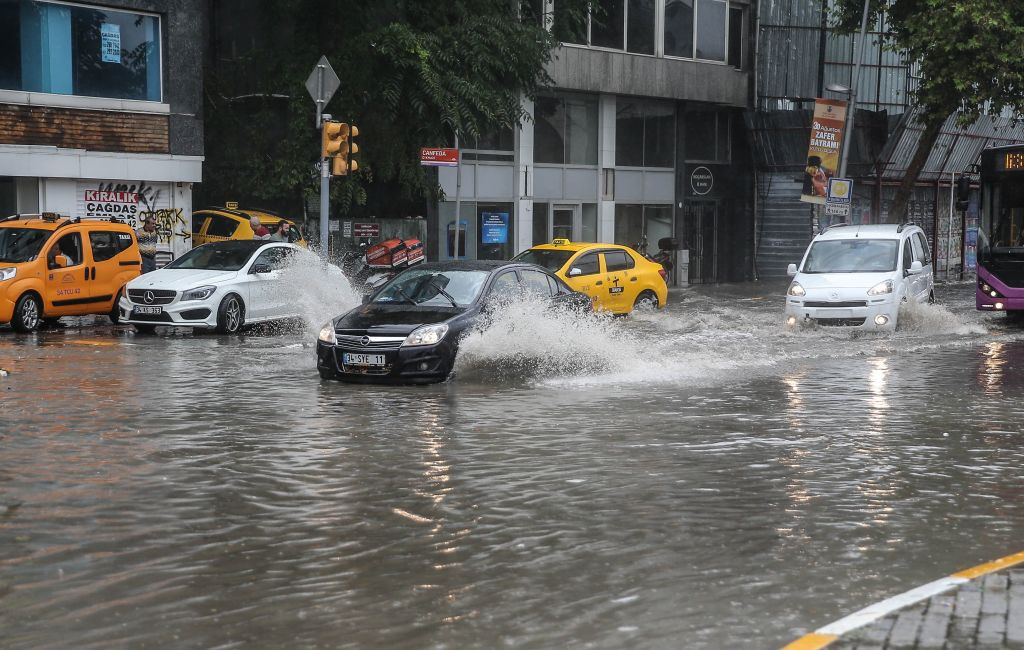 Inundatii Istanbul