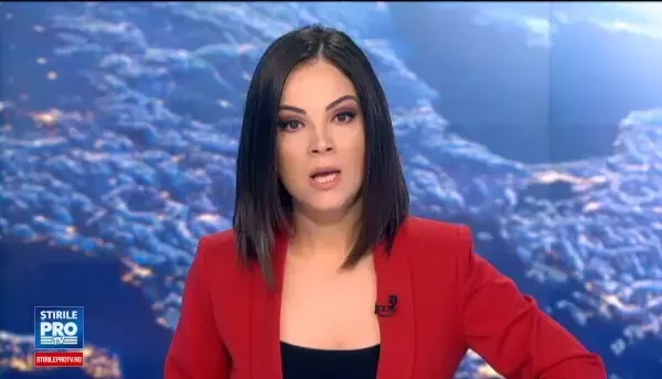 Incendiu puternic la o fabrică din Timiş. O suprafaţă de cinci mii de metri pătraţi, afectată