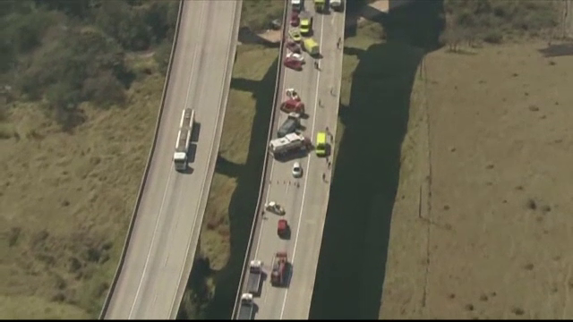 O autostrada suspendată din sud-estul Braziliei, scena unui carambol deosebit de grav