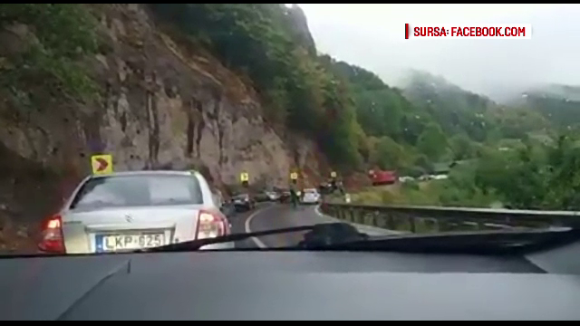 Două maşini au derapat şi s-au ciocnit în Mureș, 3 persoane au fost rănite