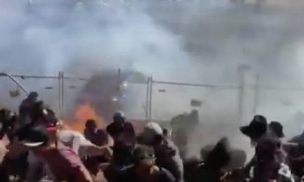 Scene de groază la o cursă în Australia. Spectatori răniți după ce o mașină a lansat flăcări spre ei. VIDEO