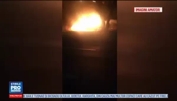 Rulotă cuprinsă de flăcări în Mamaia. O fetiță de 6 ani a ars de vie