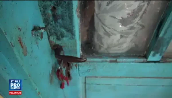 Bătrân, amenințat cu moartea de 3 indivizi care au vrut sa îl jefuiască