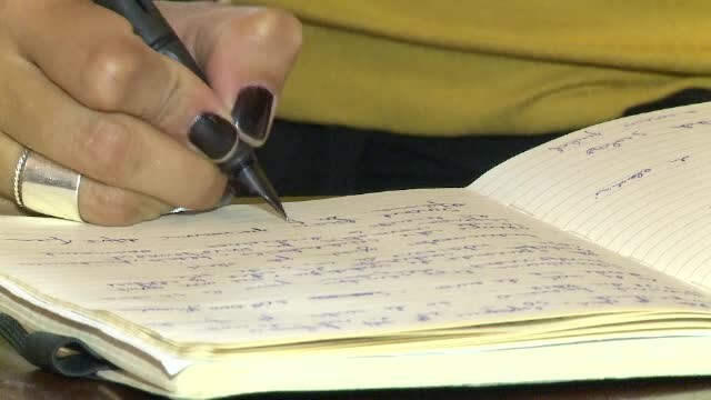 De ce este importantă caligrafia. Românii, încurajați să nu renunțe la scrisul de mână