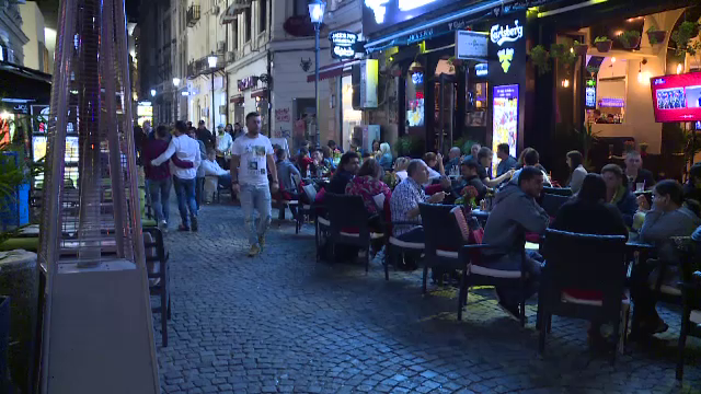 Ce spun turiștii străini despre berea românească. Principala calitate: preţul