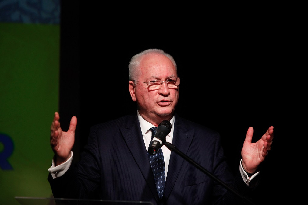 Fostul ministru Puiu Haşotti a demisionat din PNL