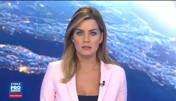 Poliţist, atacat şi dezarmat. Agresorii au fost amendați și cercetați pentru ultraj